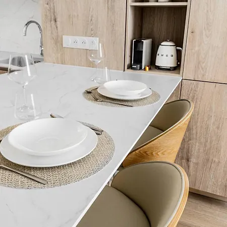 Monaco Border Luxury 1 Bedroom *